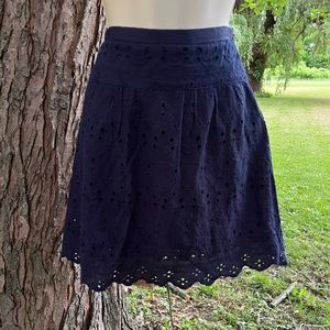 Max Studio navy eyelet lace short mini skirt 2